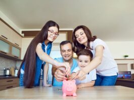 raising financially savvy children